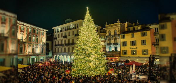 Lugano Natale.Un Piccolo Miracolo Di Natale Alla Pensilina Partito Socialista Lugano